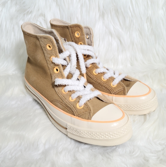 Converse Shoes - Converse Chuck Taylor All Star High Top Tan 7 Women / 5 Men NWOB